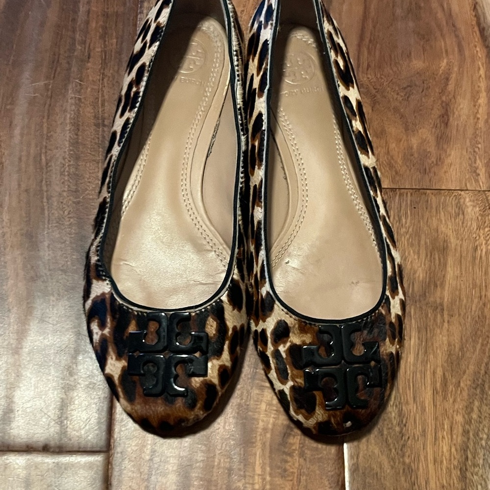 Tory‎ Burch Leopard Print Ballet Flats (S2)
